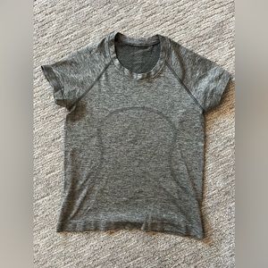 Lululemon Swiftly Tee.